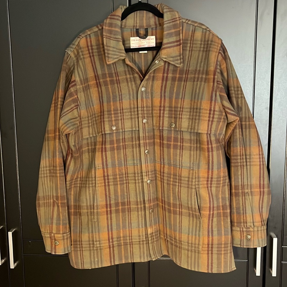 Filson Mackinaw Wool Cape jacket Men’s large